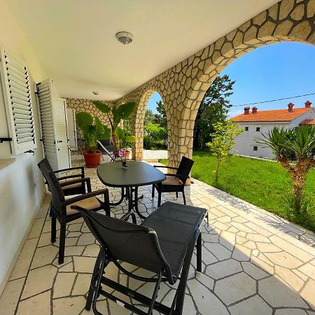 Apartments Sams Novi Vinodolski Luaran gambar