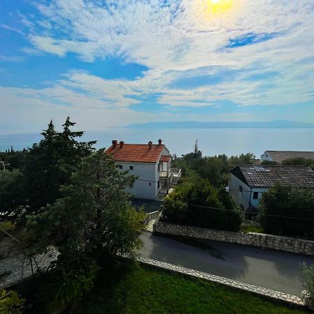 Apartments Sams Novi Vinodolski Luaran gambar