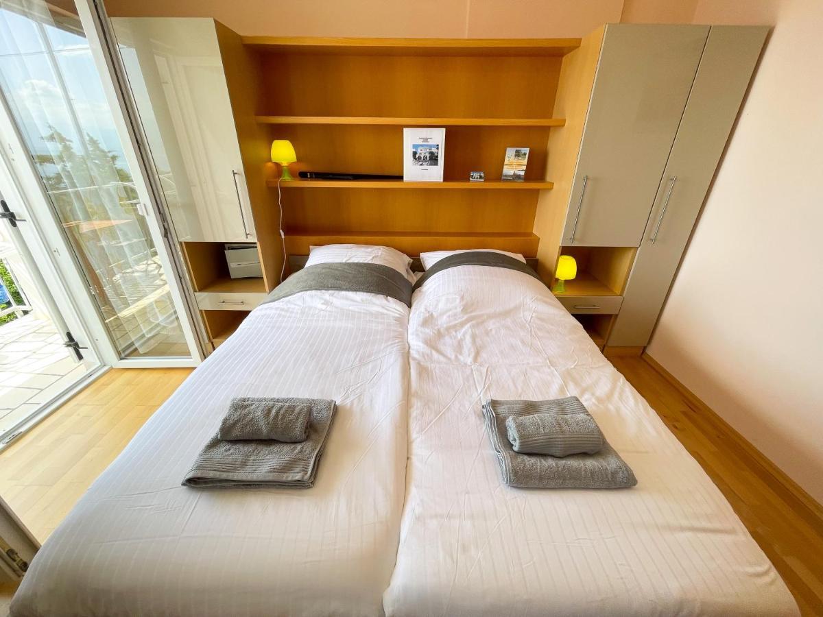 Apartments Sams Novi Vinodolski Luaran gambar