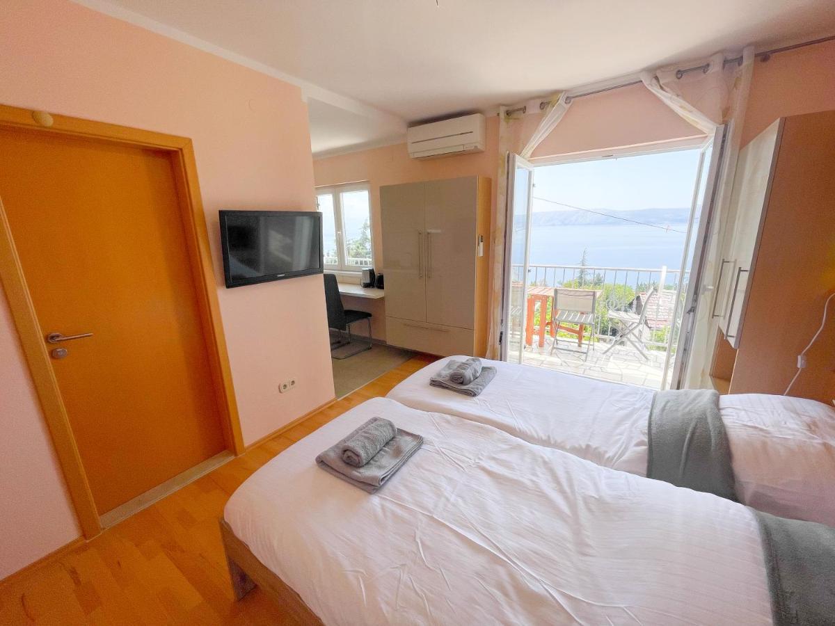 Apartments Sams Novi Vinodolski Luaran gambar
