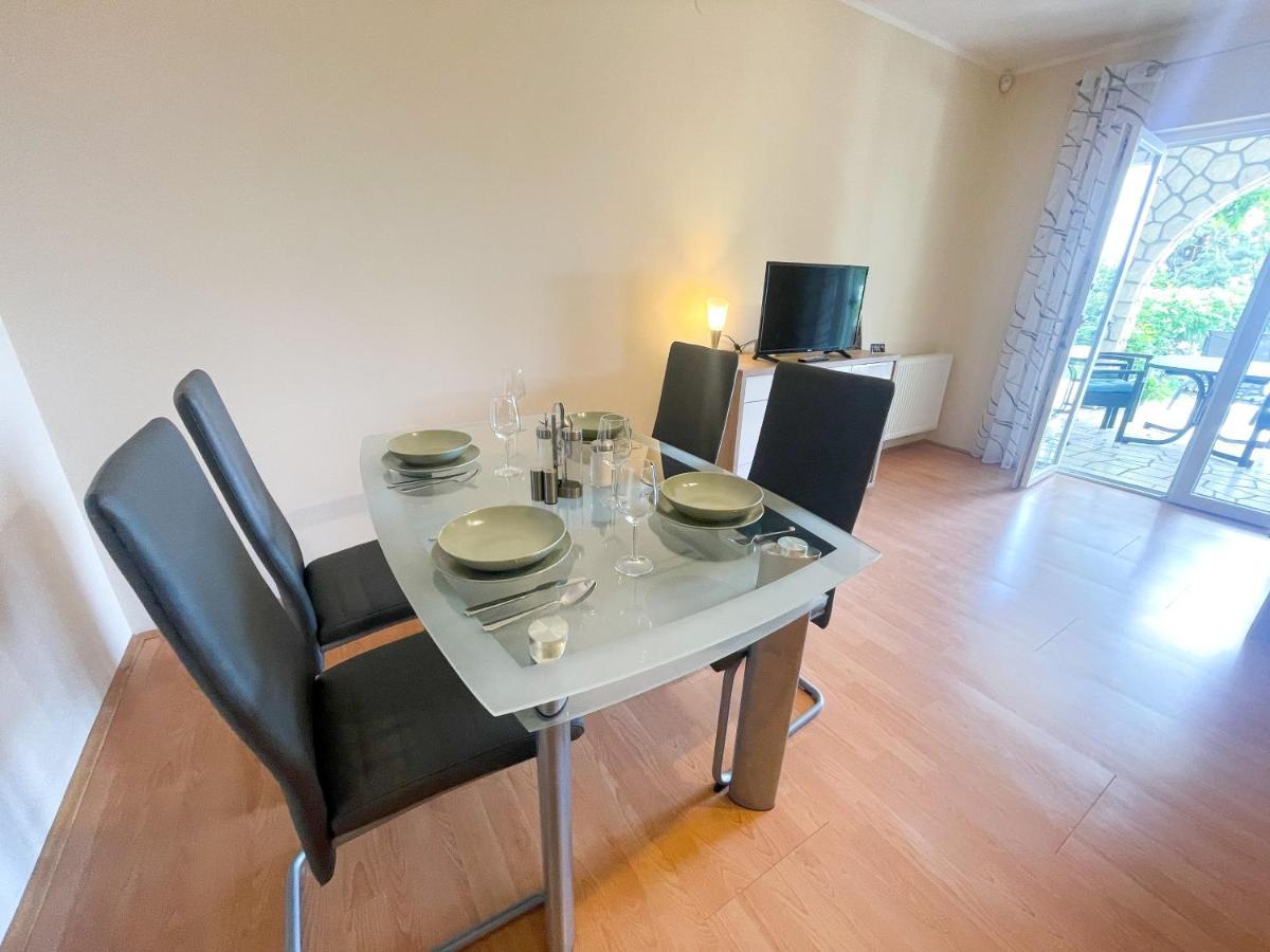 Apartments Sams Novi Vinodolski Luaran gambar