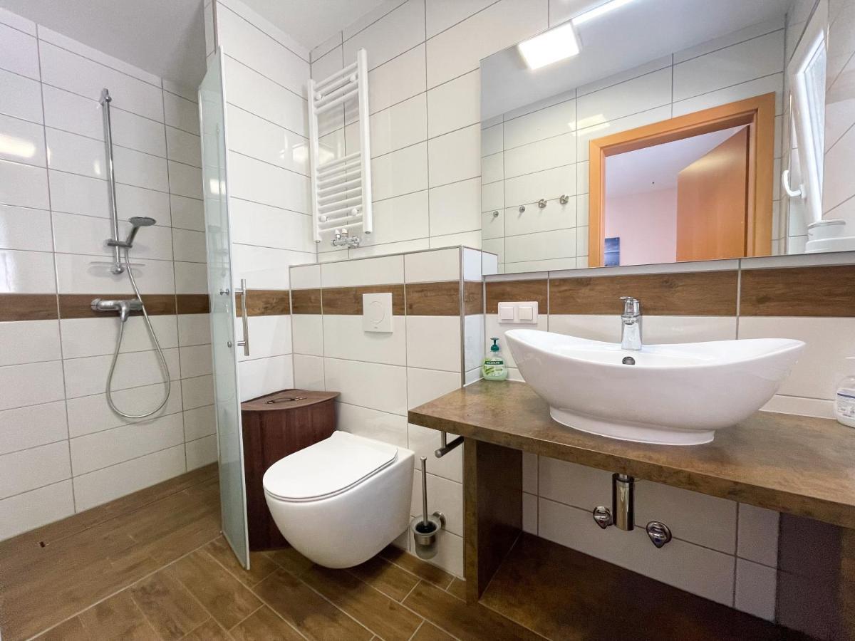 Apartments Sams Novi Vinodolski Luaran gambar